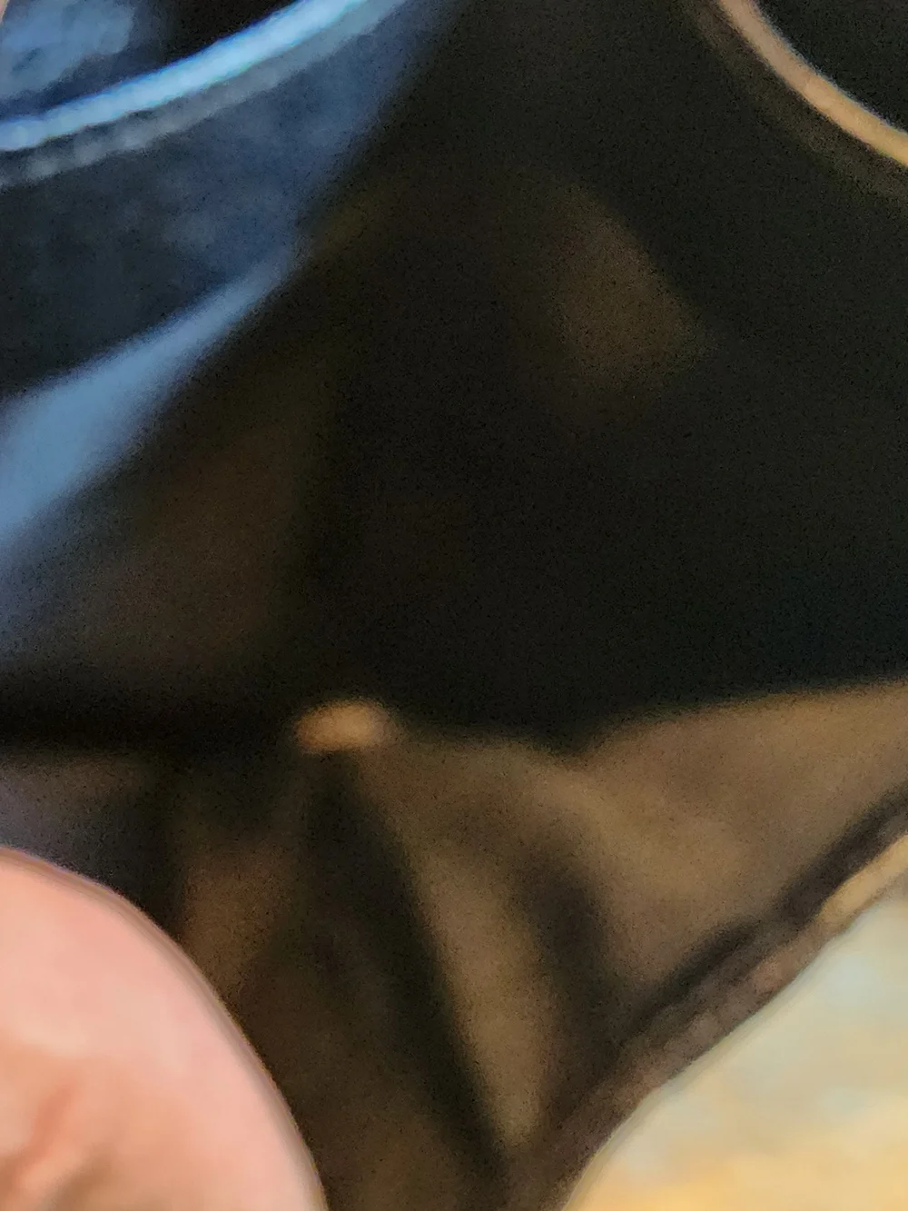 vintage Gucci black textured leather compact bifold wallet